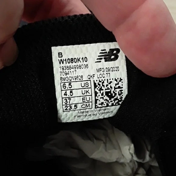 NWT New Balance Fresh Foam 1080 V10, Size 6.5 womens - Picture 5 of 9